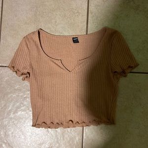 SHEIN slim fit crop top. size US 4/small size EU 36